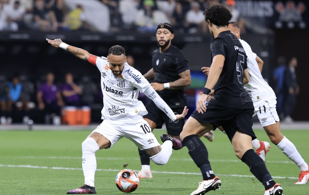 内马尔官方宣布比赛局势复杂新规，利物浦引发争议！比赛高潮迭起的简单介绍-爱游戏APP下载